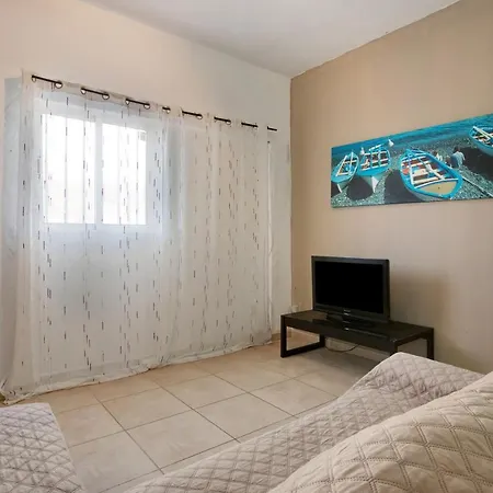 Apartamento Cerca Del Mar A Apartament *